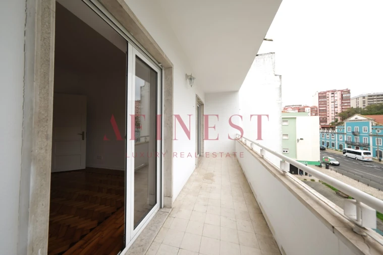 Apartamento T3 para Arrendamento em Lumiar