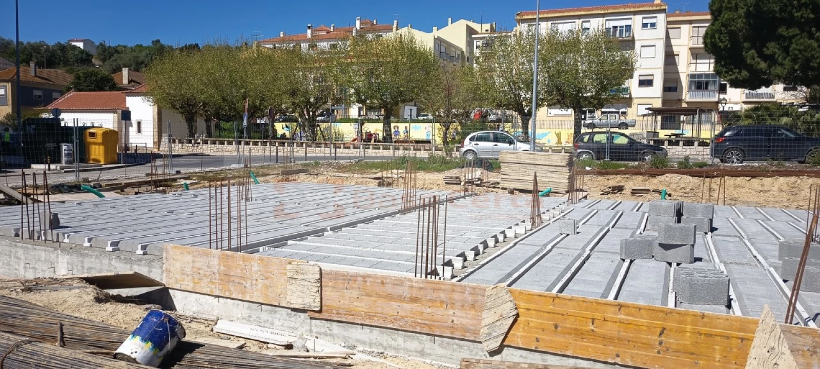Apartamento T2 para Venda em Azambuja Foto 18