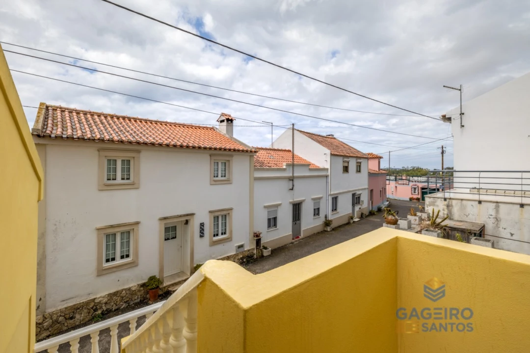 Moradia T2 para Venda em Tornada e Salir do Porto Foto 2