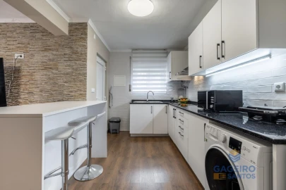 Moradia T2 para Venda em Tornada e Salir do Porto