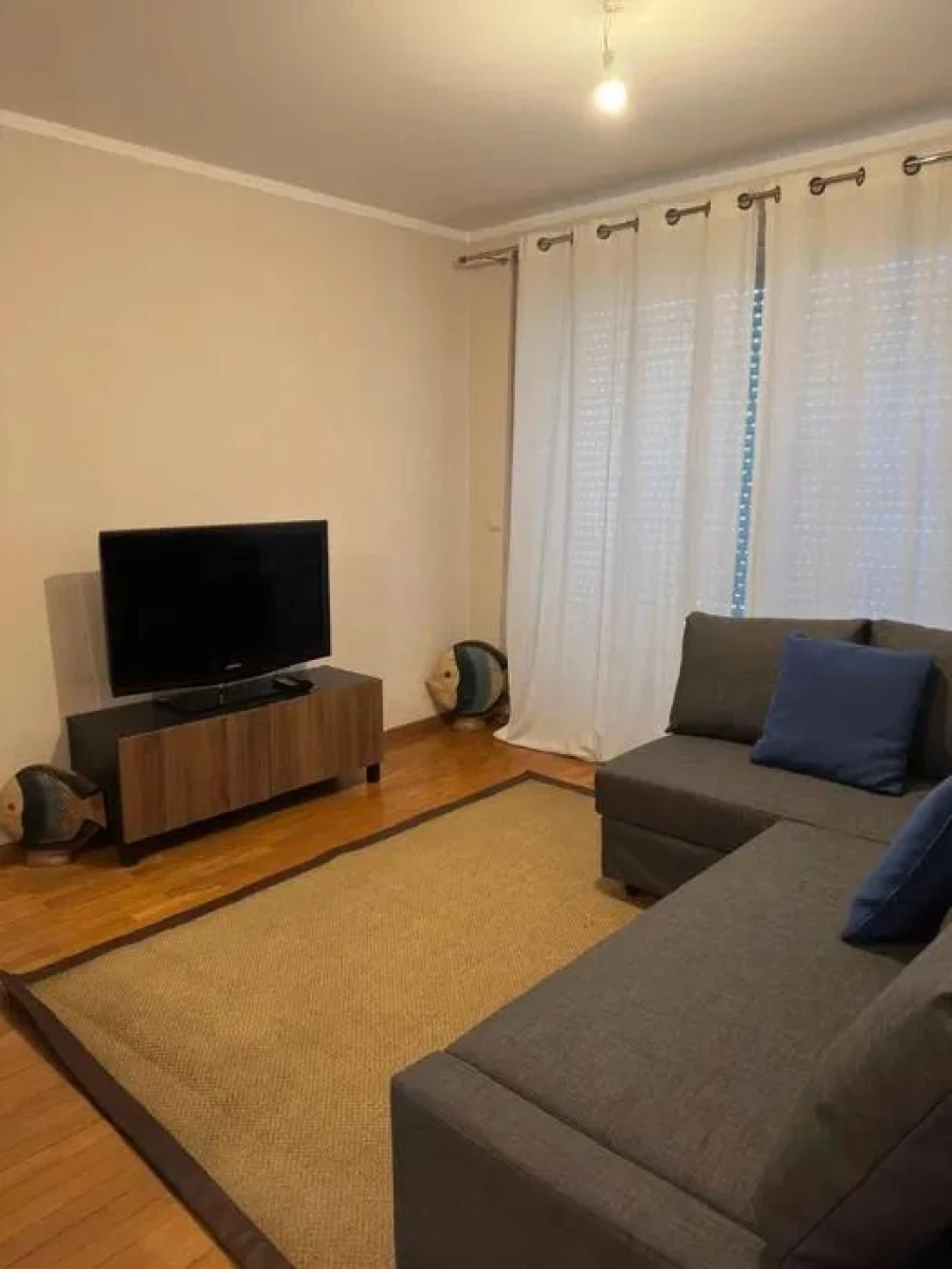 Apartamento T1 para Arrendamento em São Mamede de Infesta e Senhora da Hora Foto 4