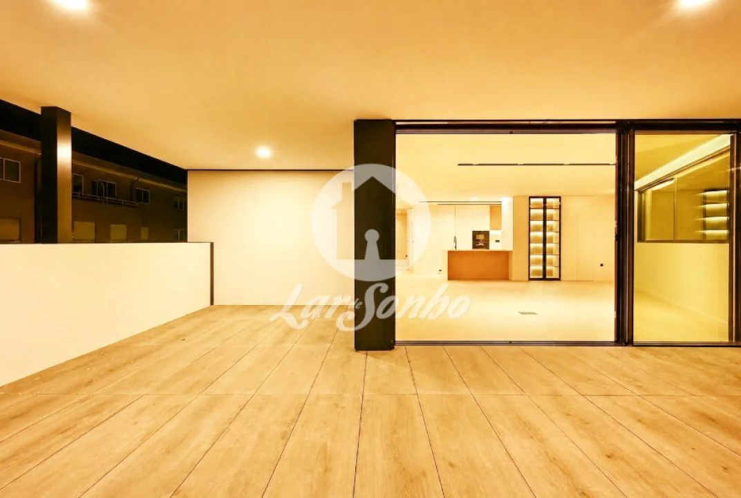 Apartamento T4 para Venda em Gondomar (São Cosme), Valbom e Jovim Foto 7