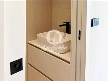 Apartamento T4 para Venda em Gondomar (São Cosme), Valbom e Jovim