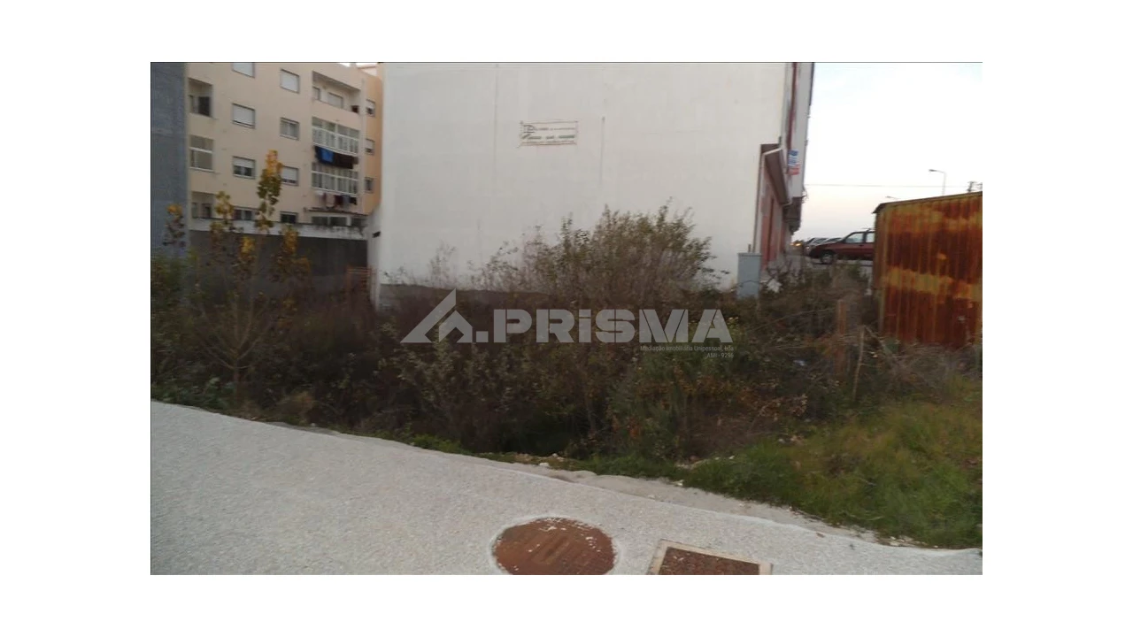 Terreno para Venda em Castelo Branco Foto 2