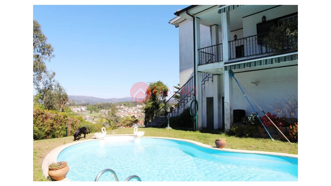 Moradia T3 para Venda em Prazins Santo Tirso e Corvite Foto 1