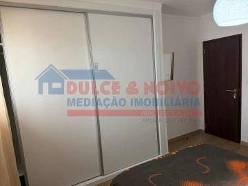 Apartamento T3 para Arrendamento em Ferrel