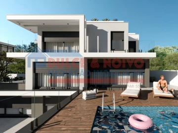 Moradia T4 para Venda em Atouguia da Baleia