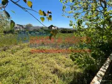 Terreno para Venda em Lourinhã e Atalaia