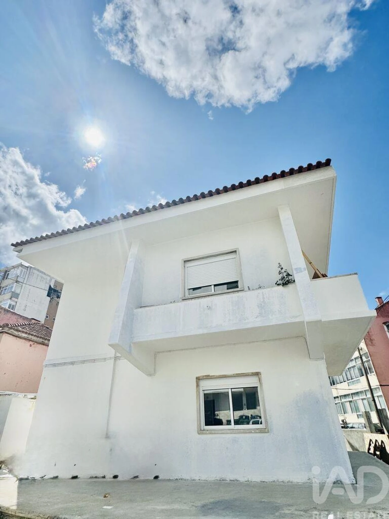 Moradia T4 para Venda em Laranjeiro e Feijó Foto 2