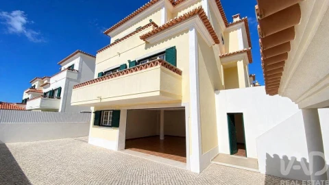 Moradia T3 para Venda em Ericeira