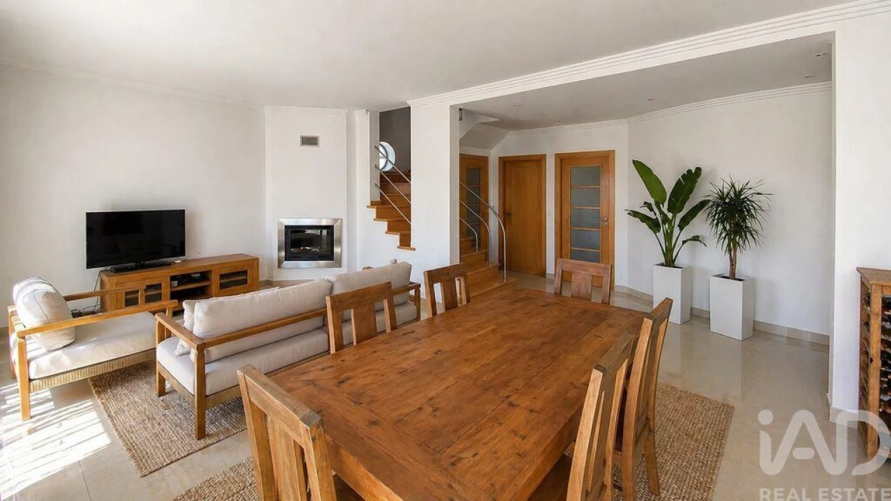 Moradia T3 para Venda em Ericeira Foto 6