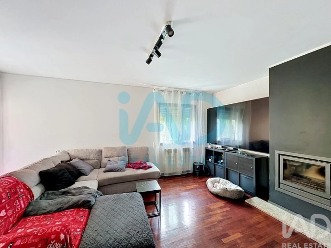 Apartamento T3 para Venda em Baguim do Monte (Rio Tinto) Foto 2