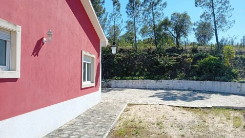 Moradia T3 para Venda em São Pedro de Tomar