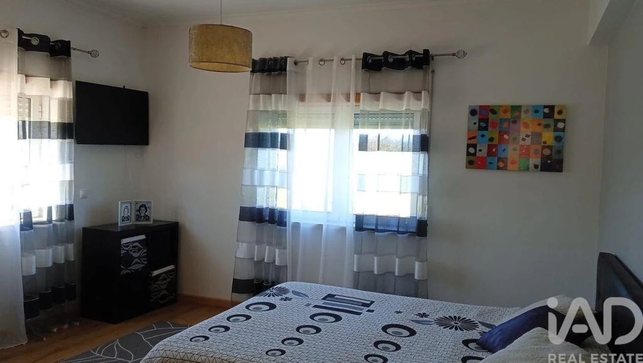 Moradia T3 para Venda em São Pedro de Tomar Foto 17