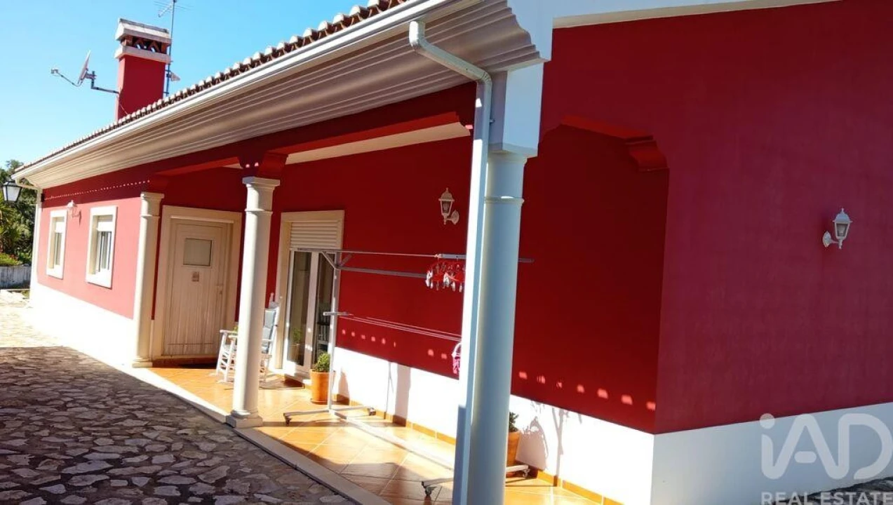 Moradia T3 para Venda em São Pedro de Tomar Foto 4