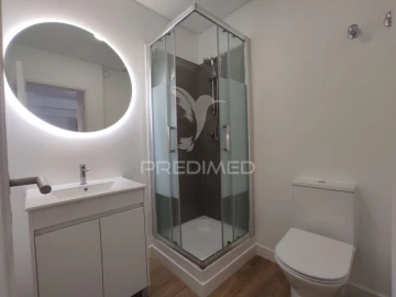 Apartamento T3 para Venda em São Domingos de Benfica