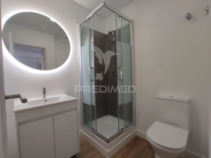Apartamento T3 para Venda em São Domingos de Benfica Foto 11
