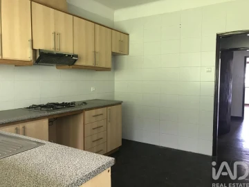 Apartamento T2 para Venda em São Martinho do Bispo e Ribeira de Frades