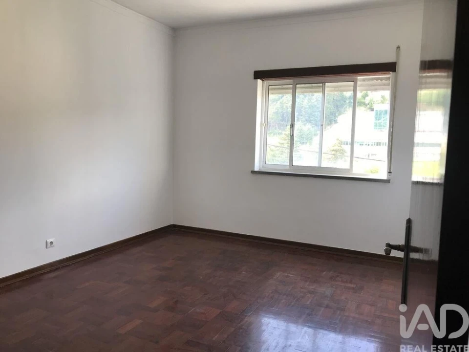 Apartamento T2 para Venda em São Martinho do Bispo e Ribeira de Frades Foto 24