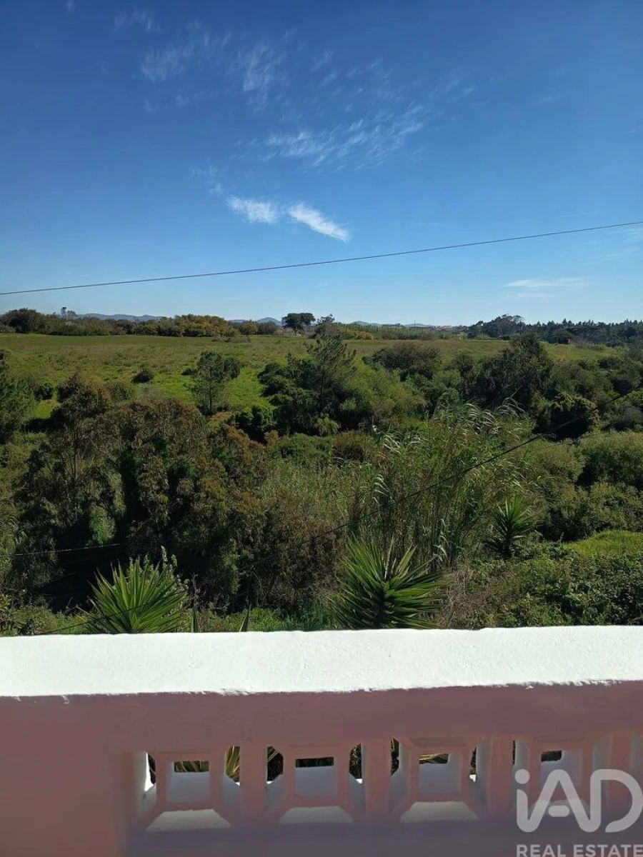 Moradia T4 para Venda em Boavista dos Pinheiros Foto 11