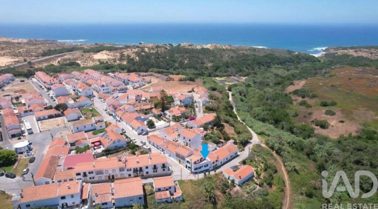 Moradia T4 para Venda em Boavista dos Pinheiros Foto 1