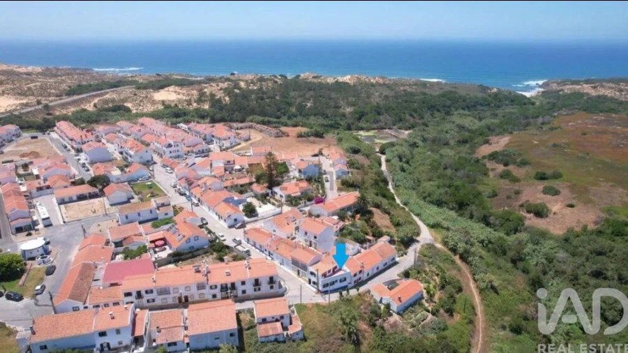 Moradia T4 para Venda em Boavista dos Pinheiros