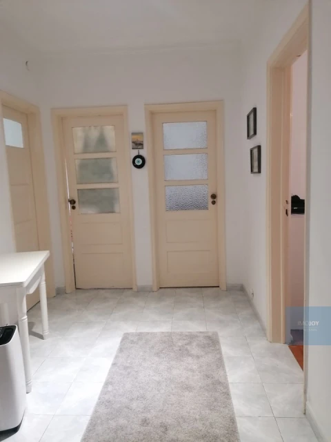 Apartamento T3 para Venda em Algés, Linda-A-Velha e Cruz Quebrada-Dafundo