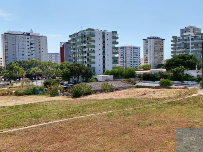 Terreno para Venda em Quarteira Foto 8