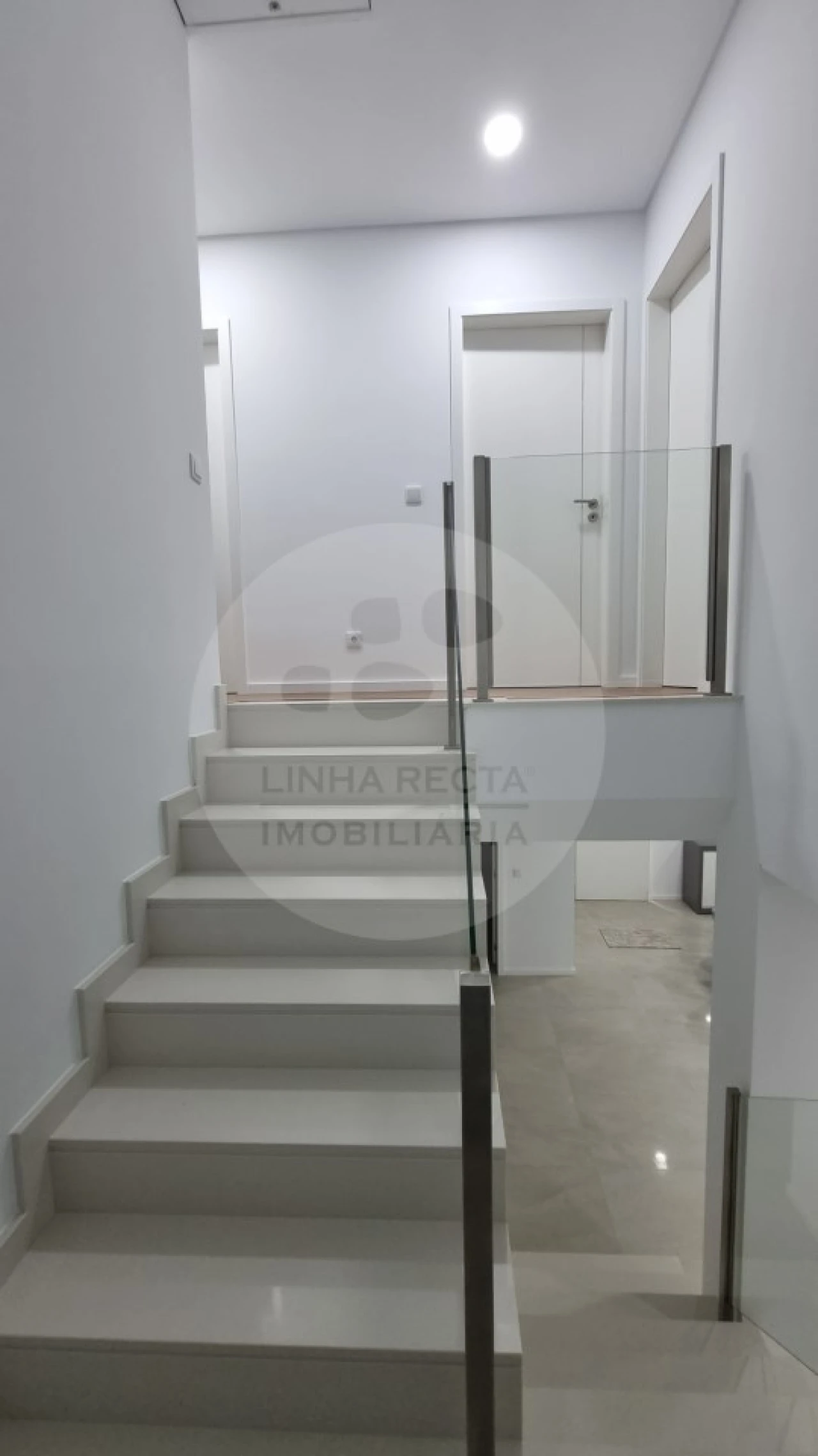 Moradia T4 para Venda em Amora Foto 19