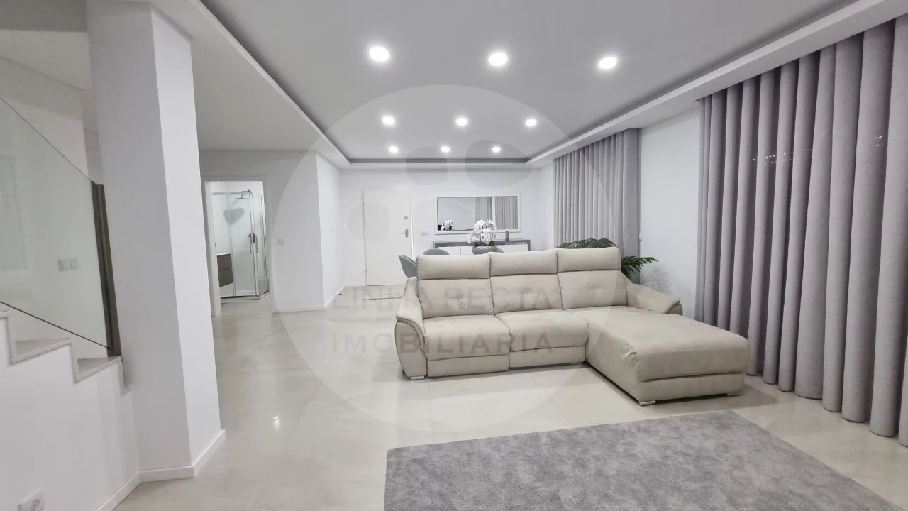 Moradia T4 para Venda em Amora Foto 2