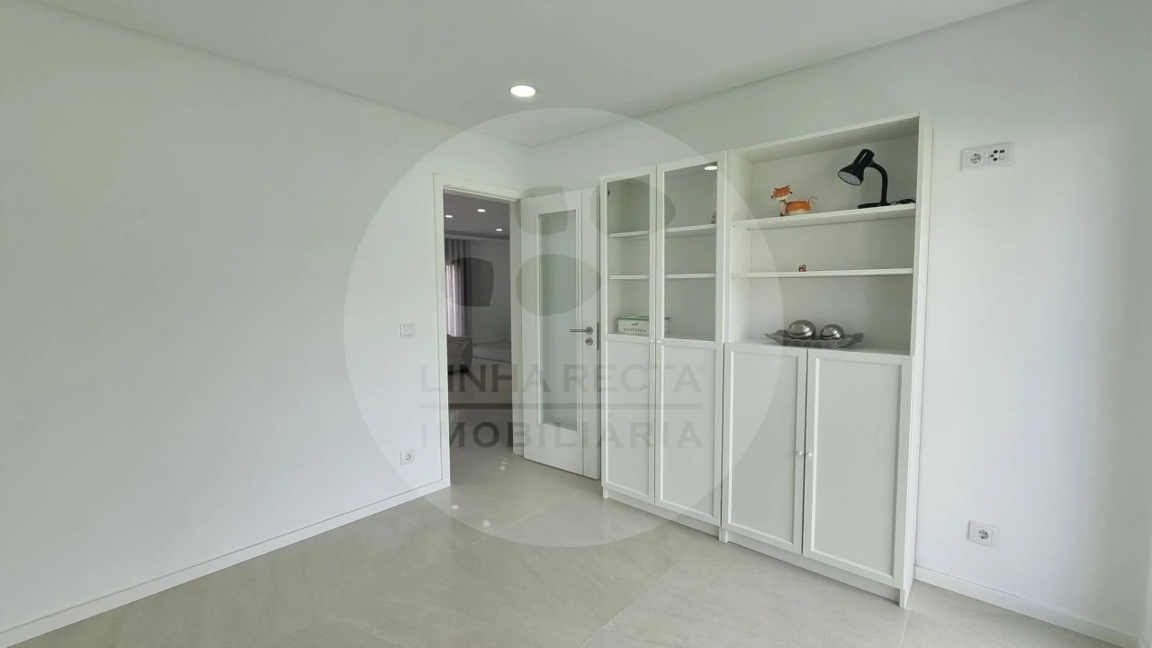 Moradia T4 para Venda em Amora Foto 55