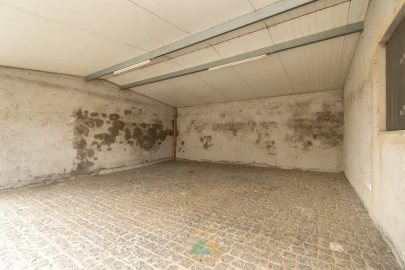 Moradia T3 para Venda em Cabração e Moreira do Lima