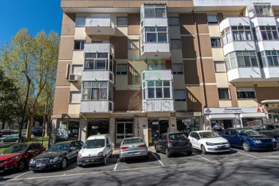 Apartamento T3 para Venda em Rio de Mouro