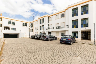 Apartamento T1 para Arrendamento em Malagueira e Horta das Figueiras