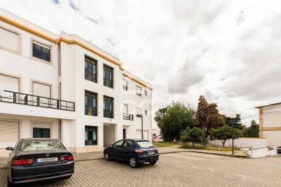 Apartamento T1 para Arrendamento em Malagueira e Horta das Figueiras