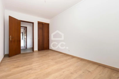 Apartamento T1 para Arrendamento em Malagueira e Horta das Figueiras