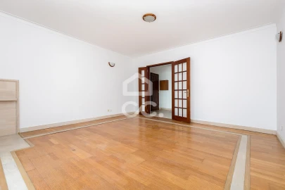 Apartamento T1 para Arrendamento em Malagueira e Horta das Figueiras