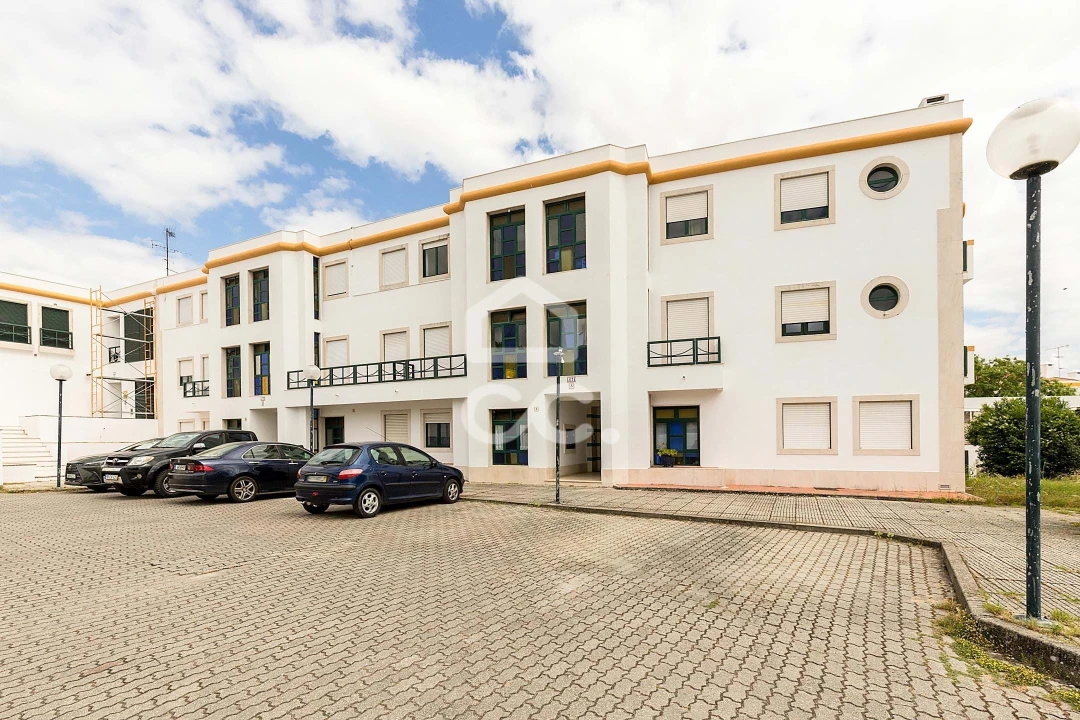 Apartamento T1 para Arrendamento em Malagueira e Horta das Figueiras Foto 17