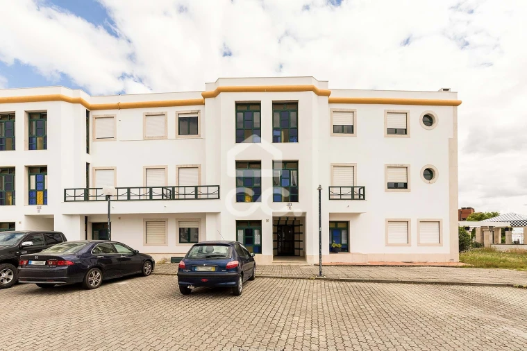 Apartamento T1 para Arrendamento em Malagueira e Horta das Figueiras Foto 13