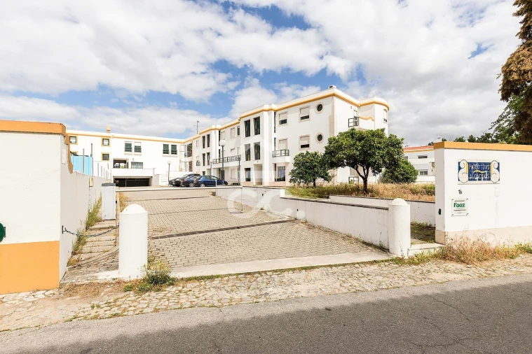 Apartamento T1 para Arrendamento em Malagueira e Horta das Figueiras Foto 19