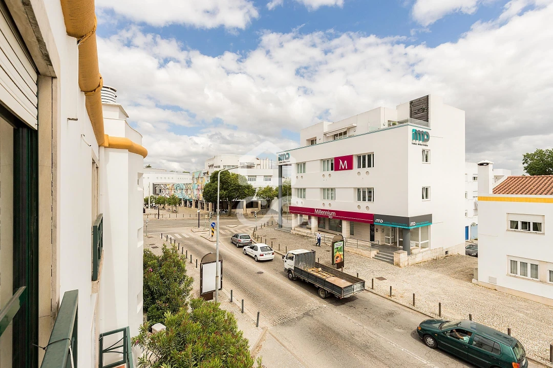 Apartamento T1 para Arrendamento em Malagueira e Horta das Figueiras Foto 21