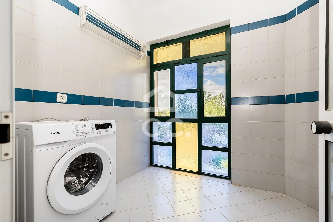 Apartamento T1 para Arrendamento em Malagueira e Horta das Figueiras Foto 7