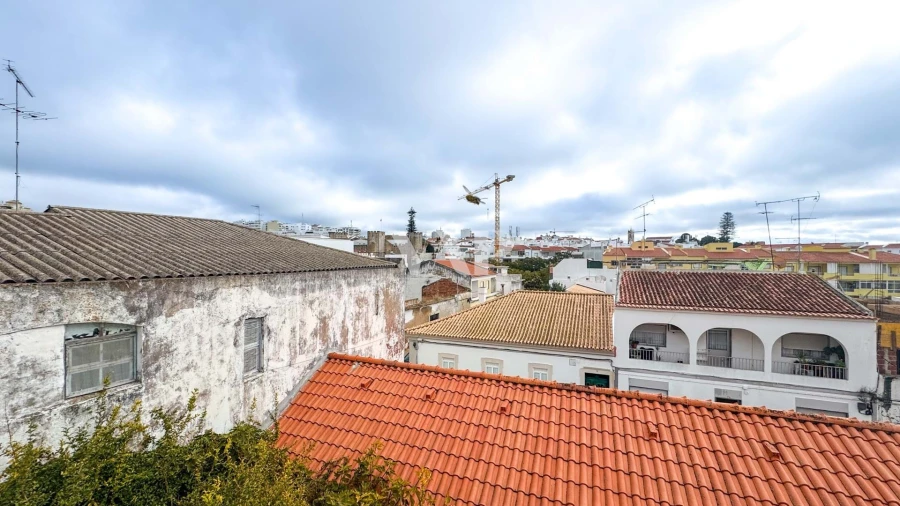 Apartamento T6 para Venda em Loule (São Sebastião) Foto 5