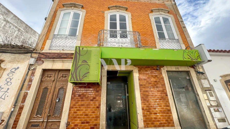Apartamento T6 para Venda em Loule (São Sebastião) Foto 6