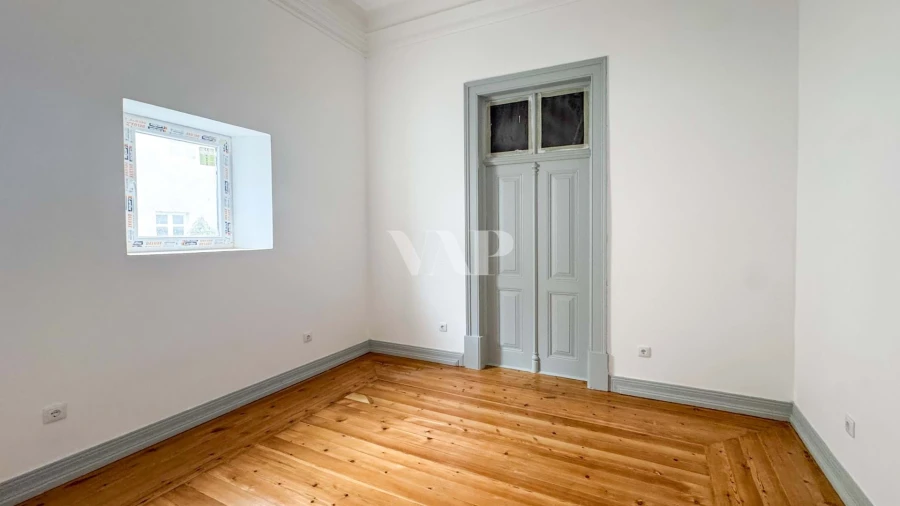 Apartamento T6 para Venda em Loule (São Sebastião) Foto 4