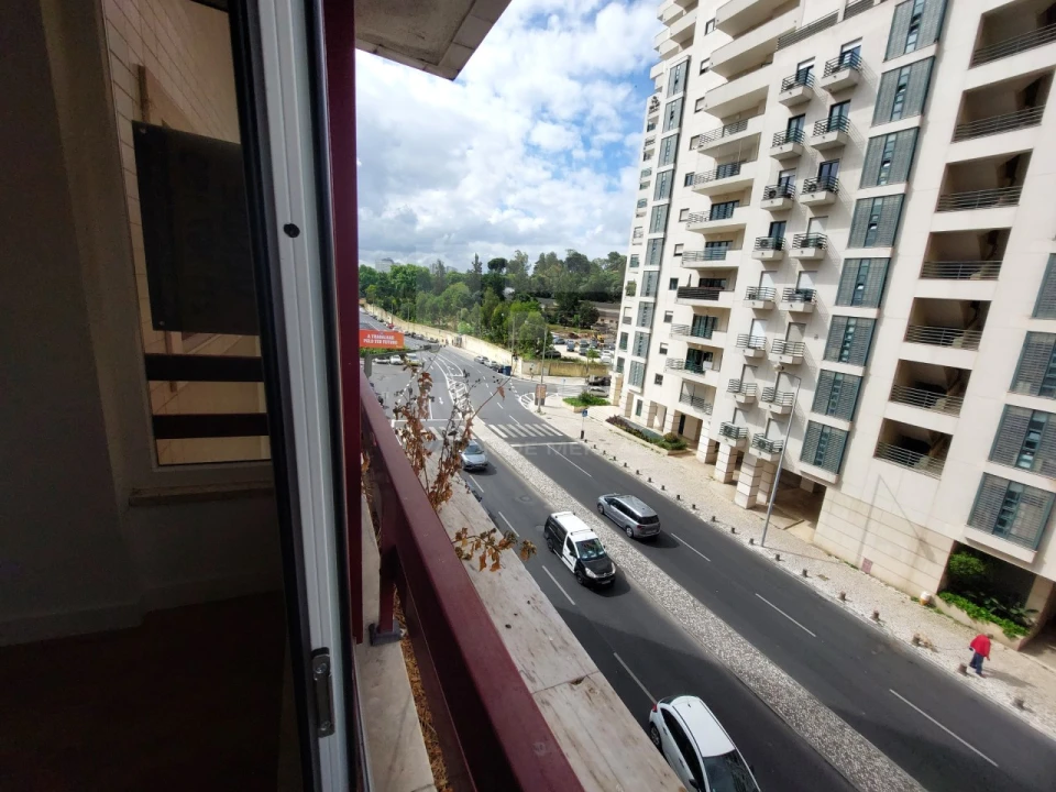 Apartamento T3 para Venda em São Domingos de Benfica Foto 26