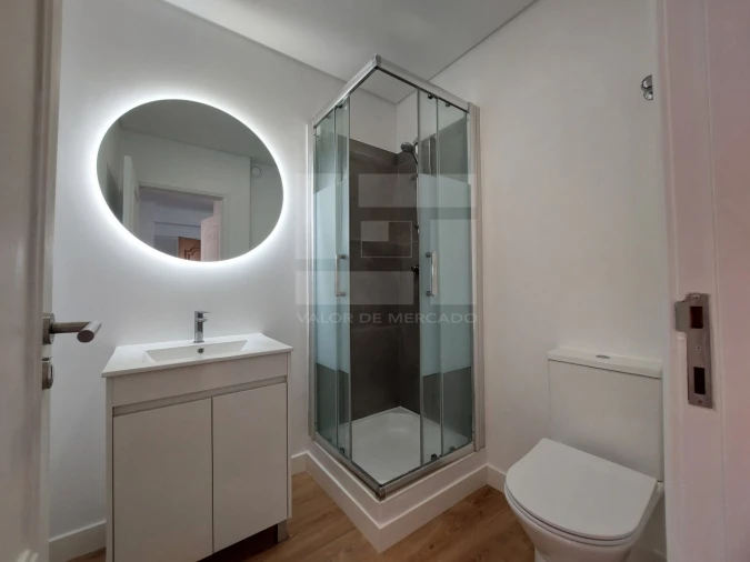 Apartamento T3 para Venda em São Domingos de Benfica Foto 12