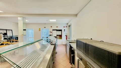Negócio para Arrendamento em Ferreiros e Gondizalves