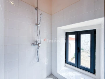Moradia T2 para Venda em São João Baptista e Santa Maria dos Olivais