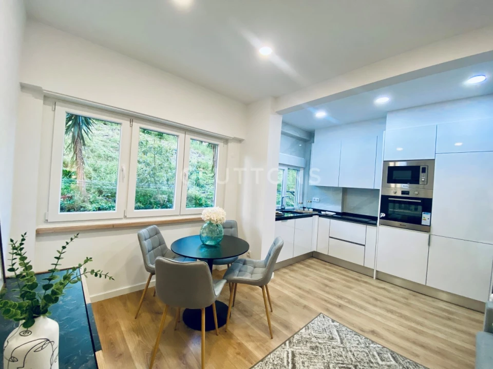Apartamento T2 para Venda em Benfica Foto 17